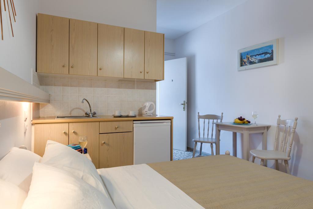 Kamarela Apartment Kamári